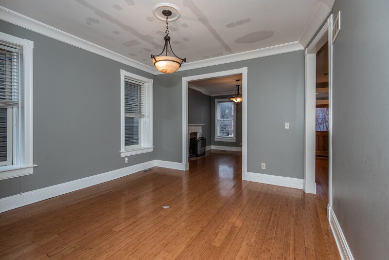 Building Photo - 2213 Missouri Ave