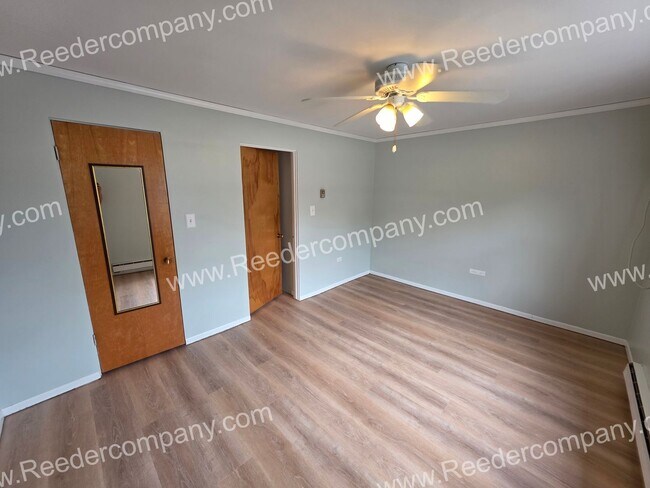 Building Photo - Spacious 1 bedroom Condo