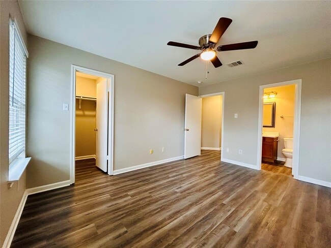 Building Photo - 8507 Apple Carrie Cove