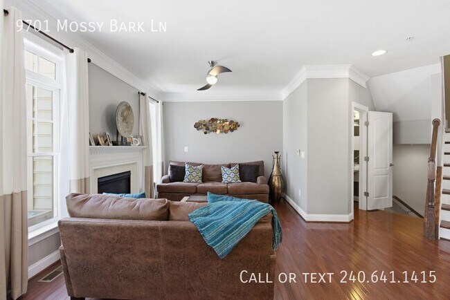 Building Photo - 9701 Mossy Bark Ln