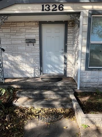 Building Photo - 1326 Clinton St