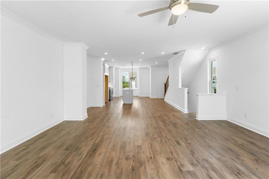 Building Photo - 5440 Howington Ct