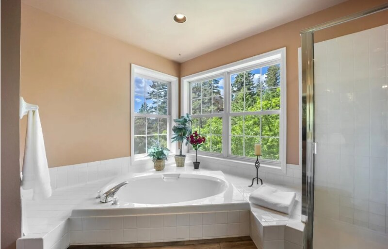 Building Photo - 509 Viola St