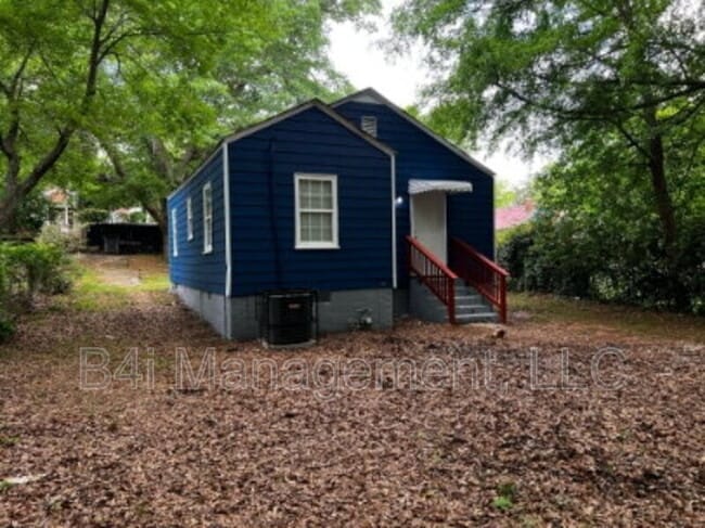 Building Photo - 511 Alford St