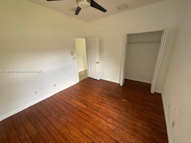 Building Photo - 4421 Seneca Ave