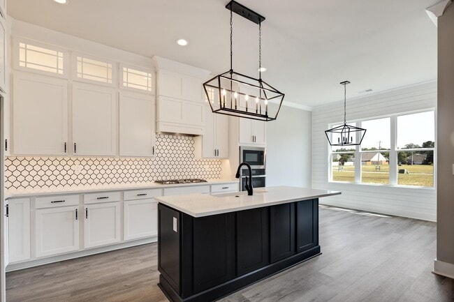 Building Photo - 5046 Jon Oak Dr