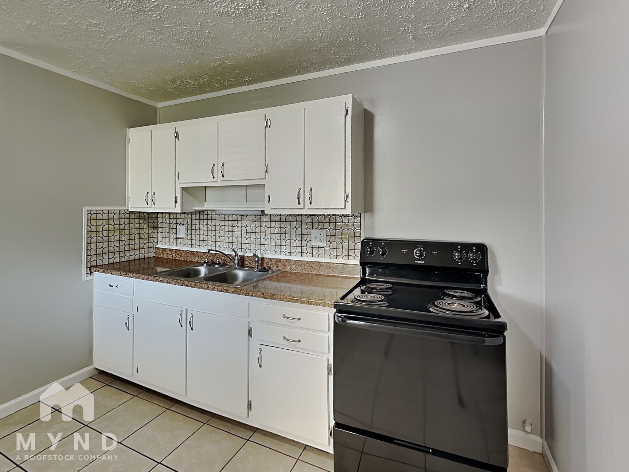 Building Photo - 3049 Bluefield Dr