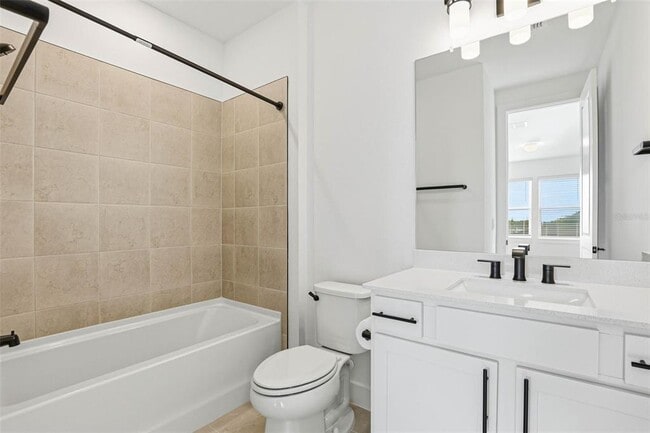 Building Photo - 6962 Jared Oaks Dr