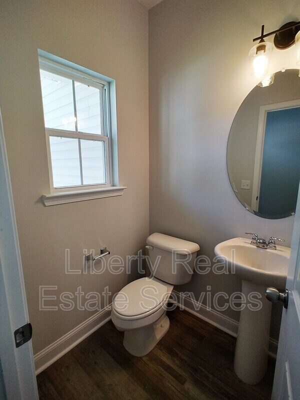 Building Photo - 126 Ironwood Dr