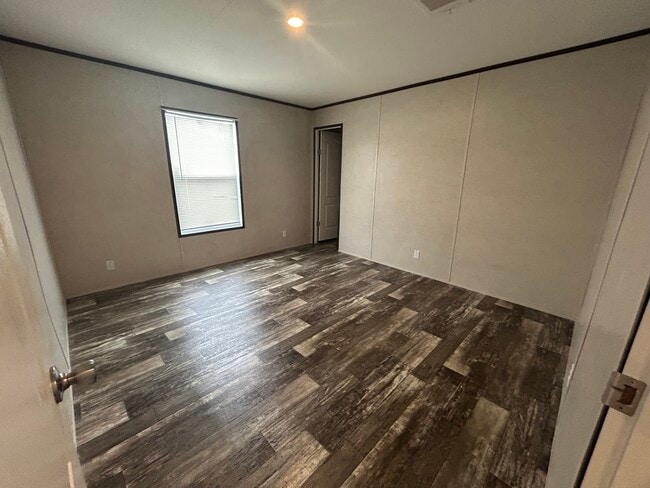 Building Photo - 113 Atakapa Ct