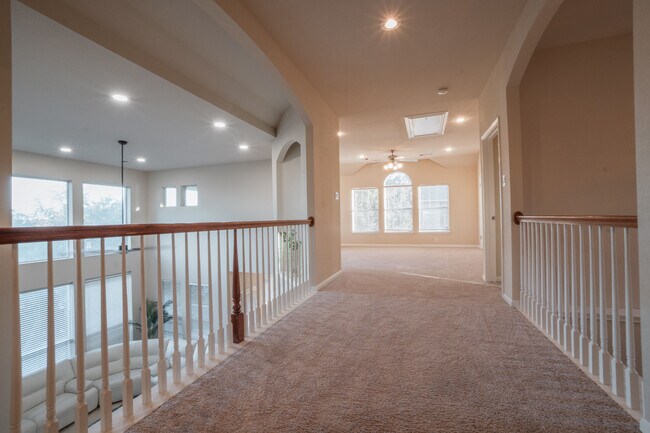 Building Photo - 917 Cavalry Ride Trail