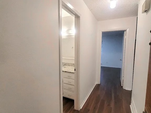 Building Photo - 421 Cousins Ln