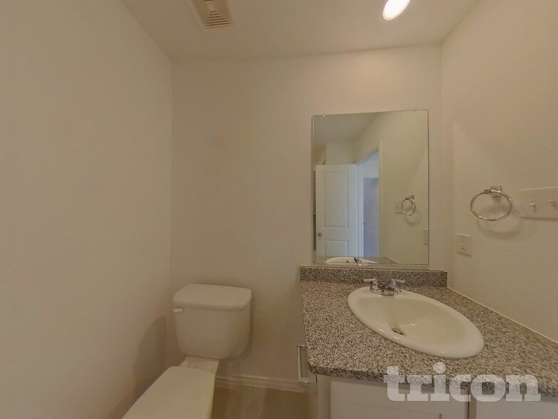 Building Photo - 2500 Bunkerton Dr