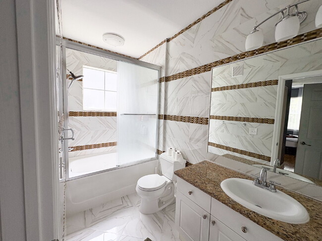 Building Photo - Available Now! Spacious 2-Bed, 2-Bath Cond...