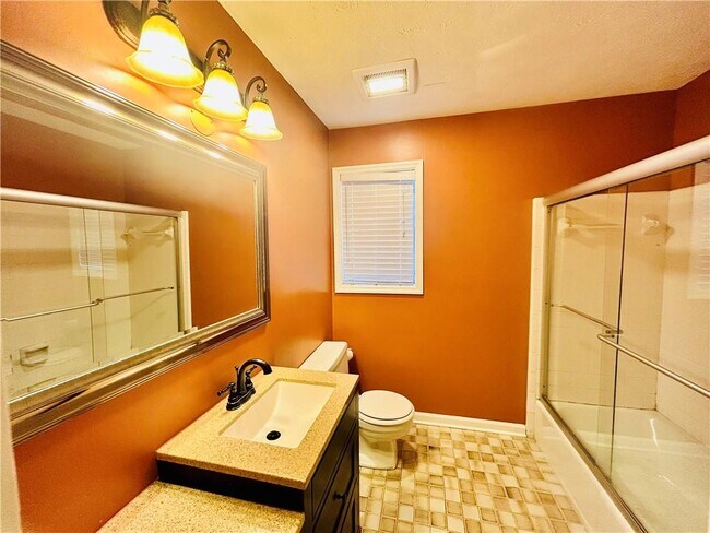 Building Photo - 2100 Old Forge Way