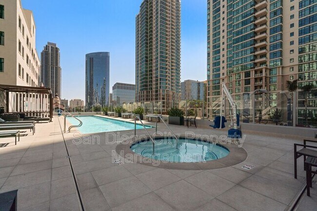 Building Photo - 1262 Kettner Blvd