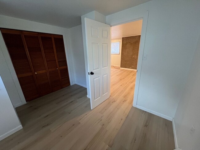 Building Photo - Cozy Home - Lawrenceville