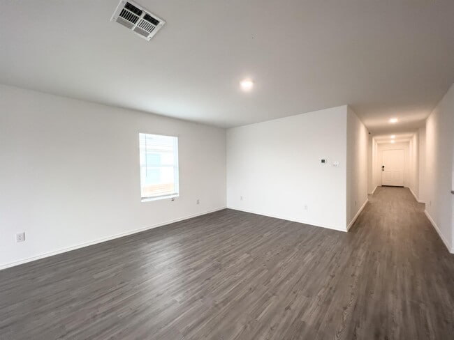 Building Photo - 5940 Sunset Song Ln