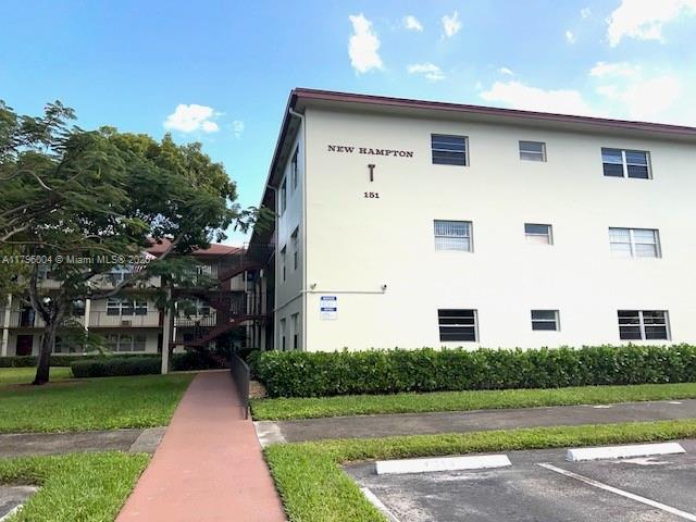 Building Photo - 151 SW 135th Terrace
