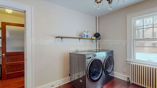 Building Photo - 2 Currituck Rd