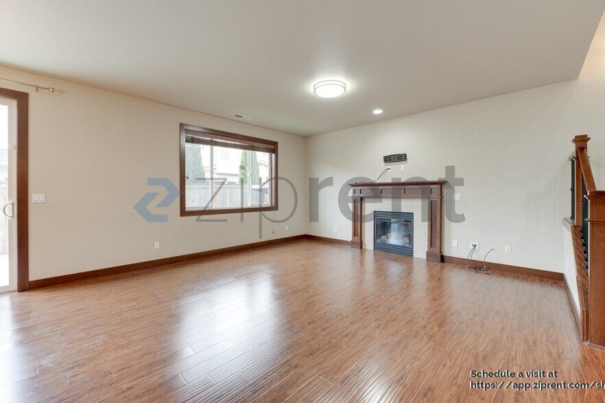 Building Photo - 1207 145th St SW