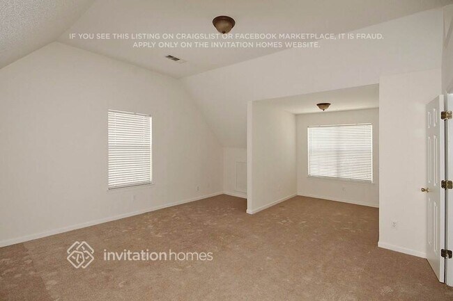 Building Photo - 3473 Cameo Ct