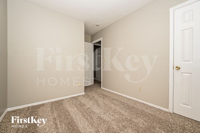Building Photo - 2164 Glenwood Downs Dr