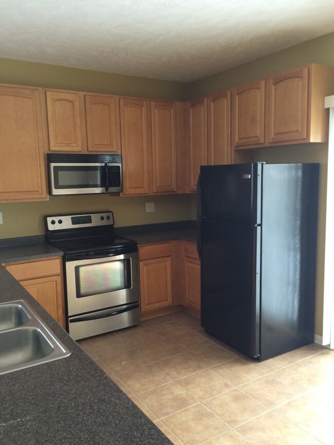 Walden Woods 5523 Sandhutton Ct Rockford IL 61108 Apartment Finder