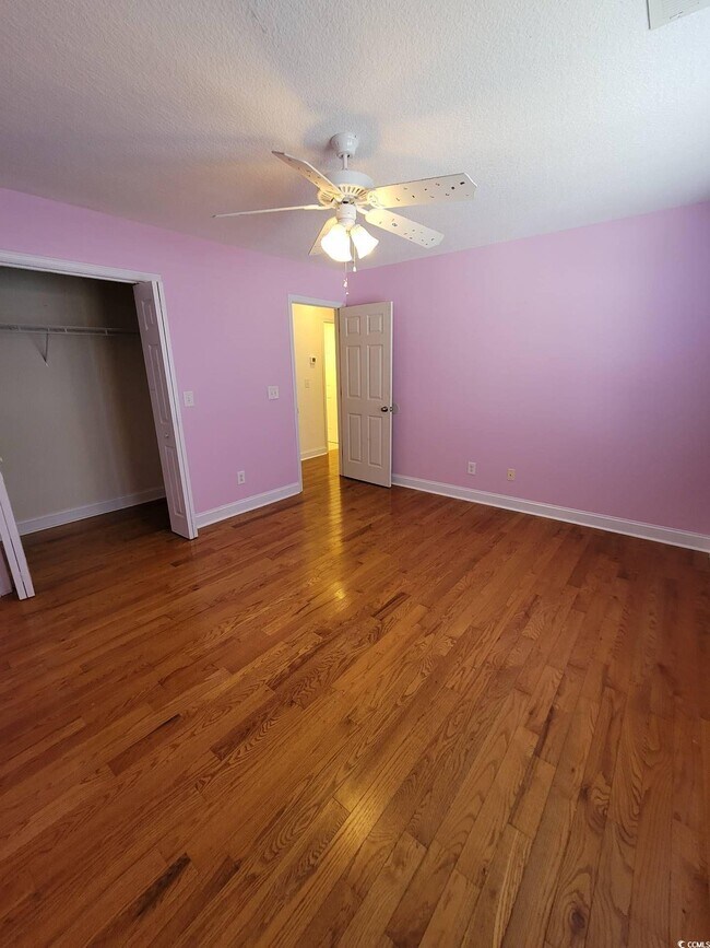 Building Photo - 601 Cottontail Trail