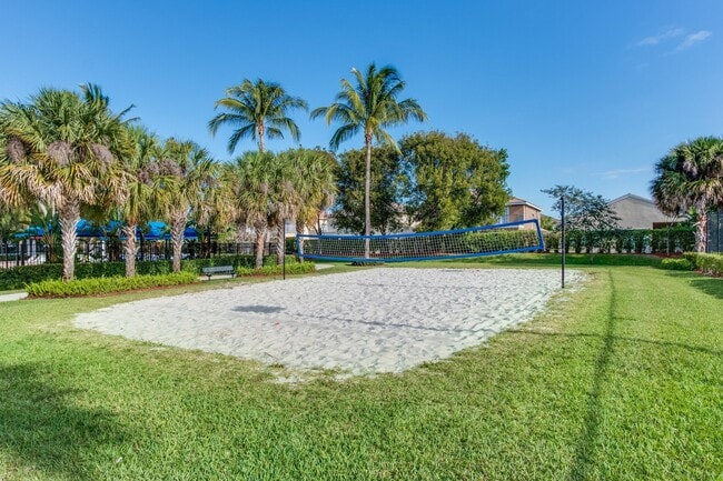 Building Photo - 5477 Queenship Ct