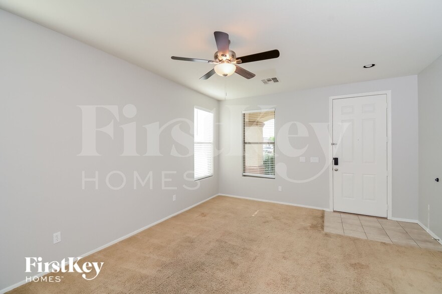 Building Photo - 16430 W Prickly Pear Trail