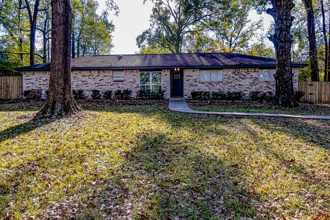 Building Photo - 118 Milliken Dr