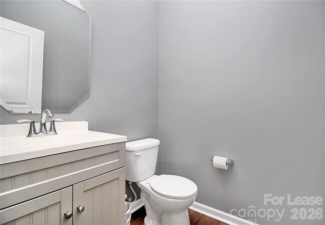 Building Photo - 4925 Grace View Dr