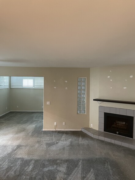 Building Photo - 3003 Harbor Blvd