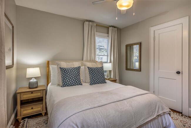 Building Photo - Wake up on Polo – Fully Furnished Home Nea...