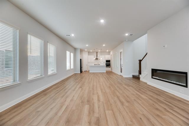 Building Photo - 7005 Sunset Blvd