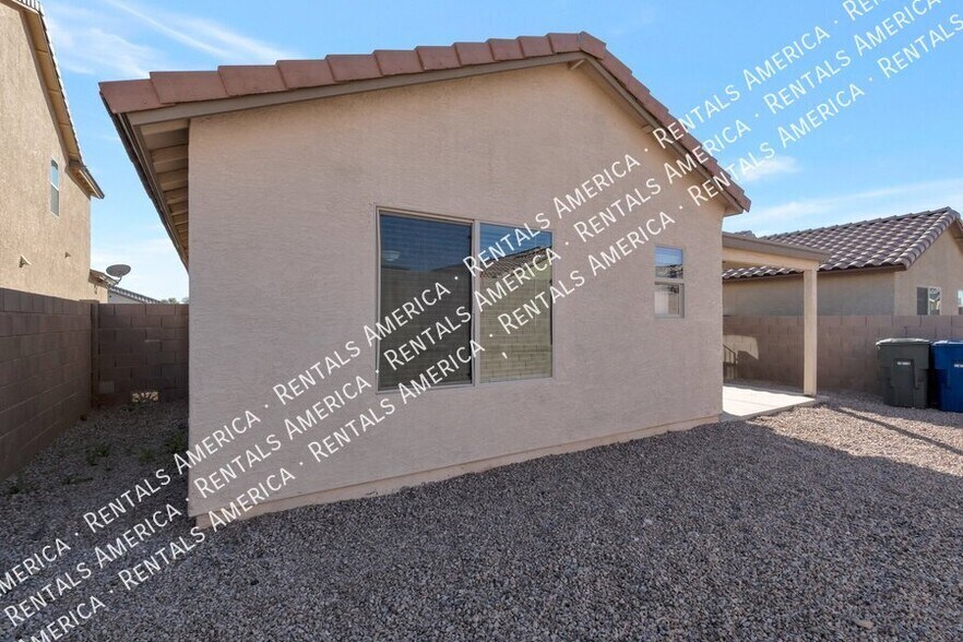 Building Photo - 8755 E Stone Meadow Cir