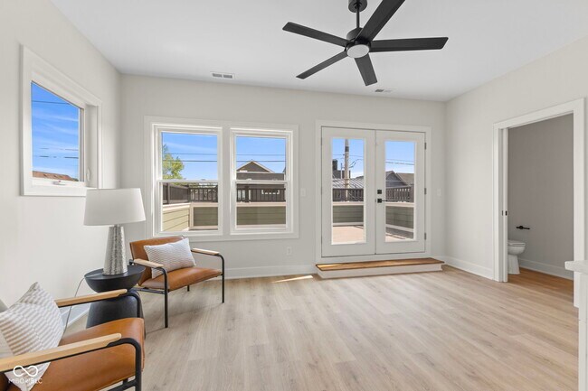 Building Photo - 1405 Deloss St