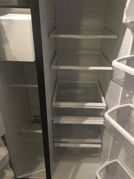 Building Photo - 2310 Elliott Ave