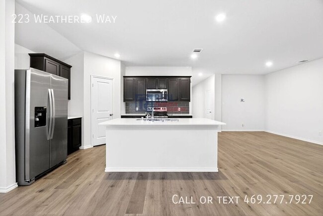 Building Photo - 223 Weathered Wy