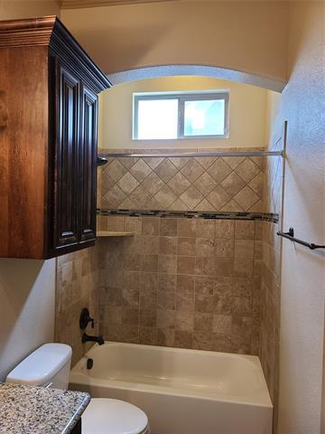 Building Photo - 2282 Kittyhawk Dr
