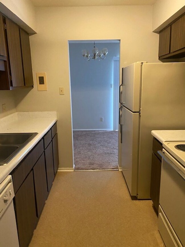 Interior Photo - Courtyard Apartments