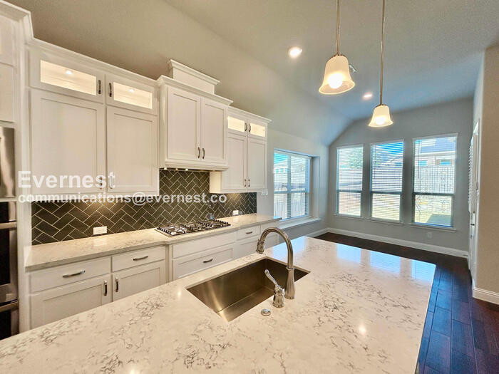 Building Photo - 5478 Bradford Green Trail