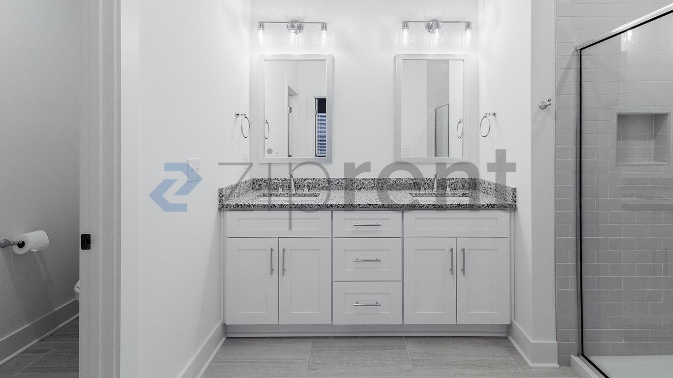 Building Photo - Unit
