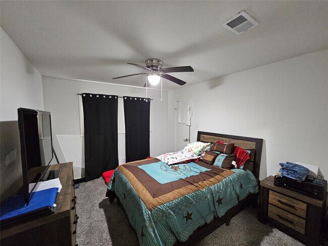 Building Photo - 11330 Carvel Ln