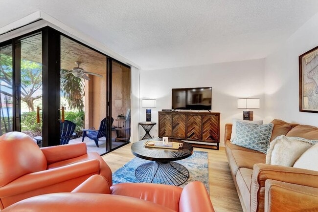 Building Photo - 955 Dotterel Rd