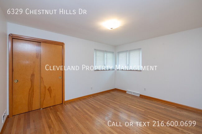 Building Photo - 6329 Chestnut Hills Dr