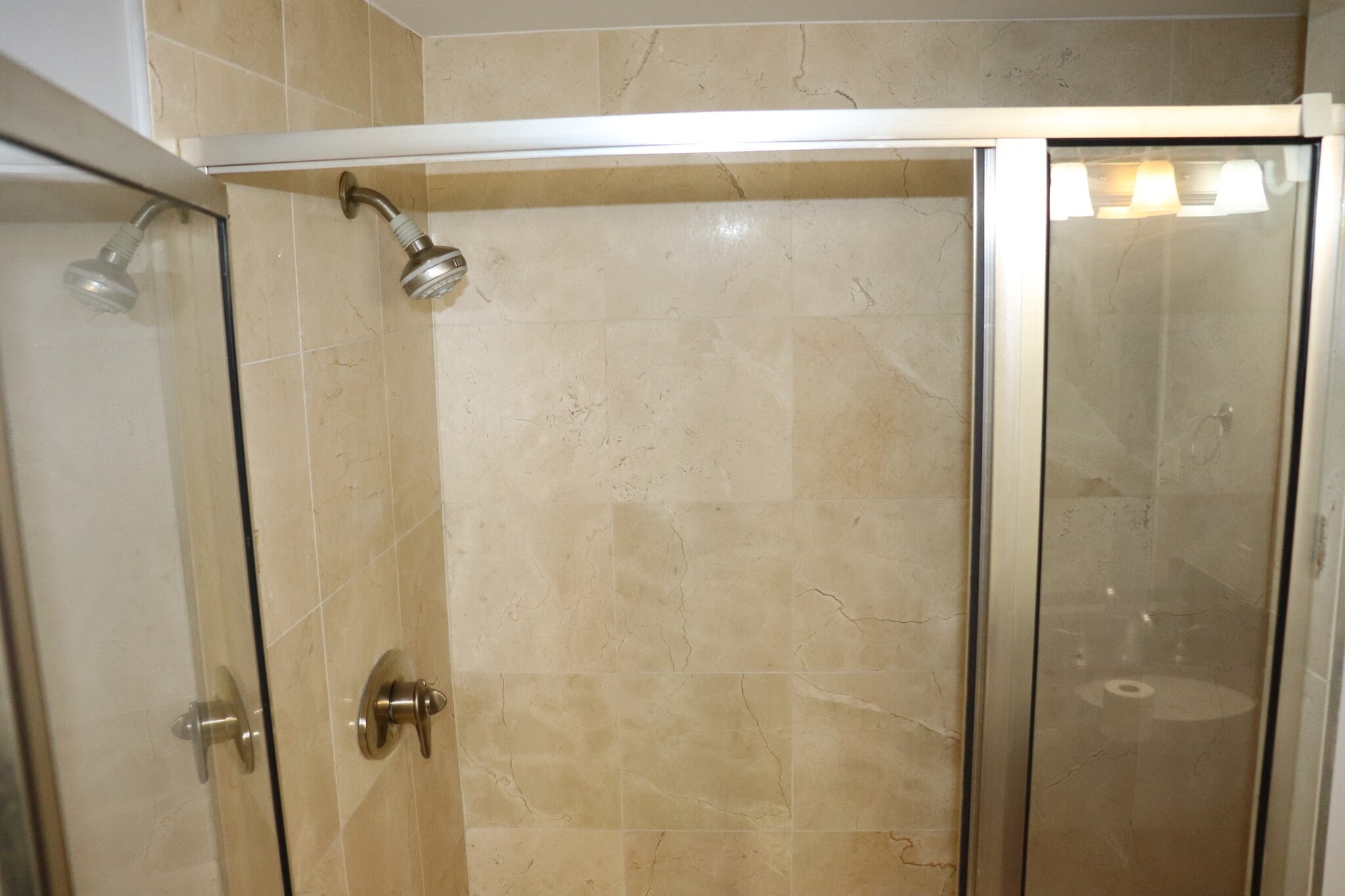 Building Photo - 250 E Harbortown Dr