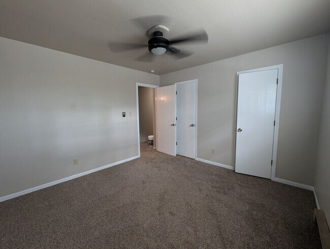 Building Photo - 2/1.5 Townhouse in Columbia