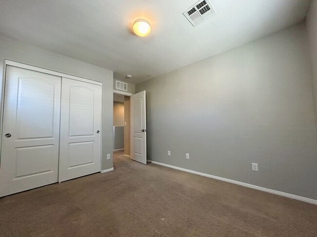 Building Photo - 7556 Elated Ct